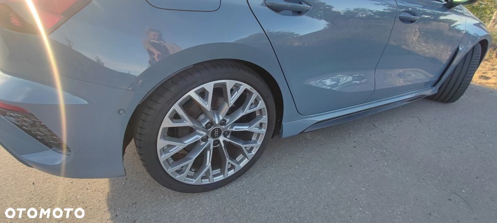 Audi RS3 Sportback TFSI Quattro S tronic - 5