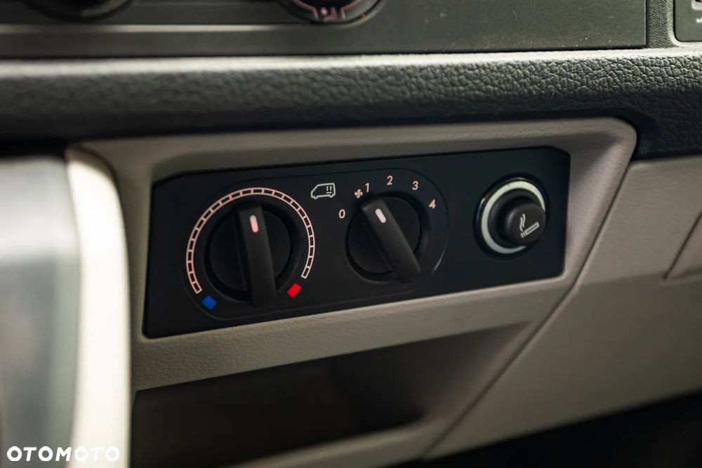 Volkswagen Transporter L1H1 DSG - 29