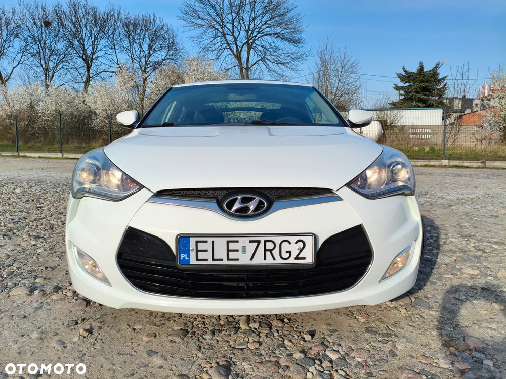 Hyundai Veloster 1.6 Premium - 8