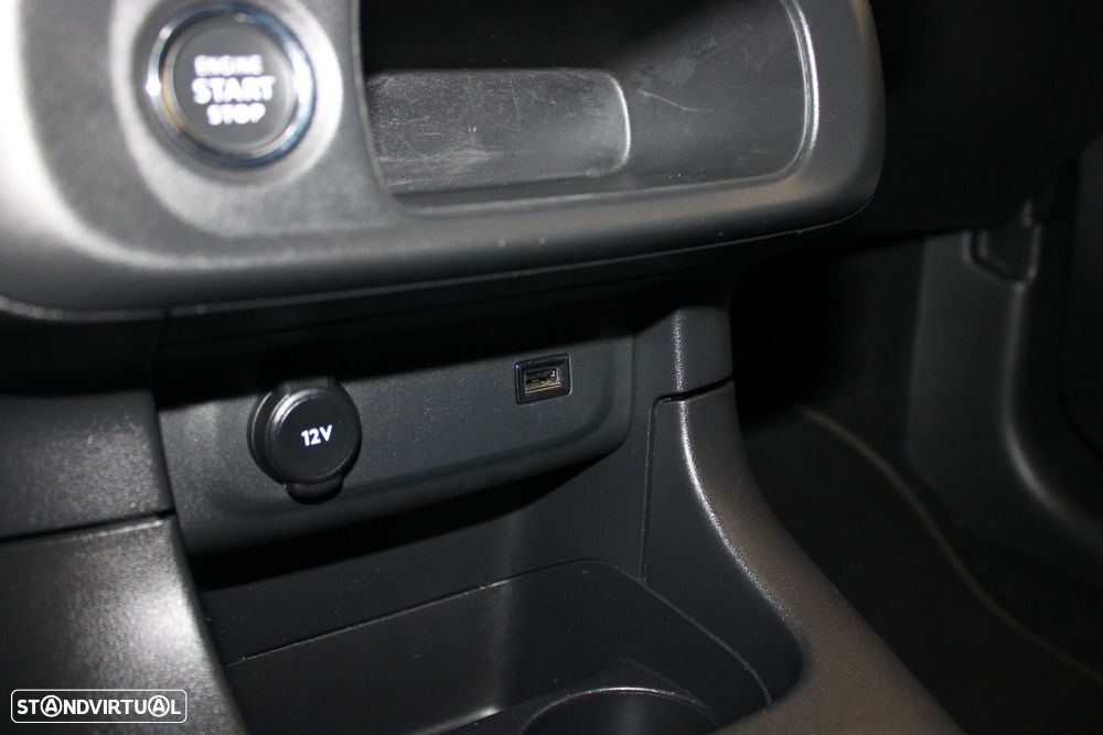 Citroën C3 1.2 PureTech Shine - 20