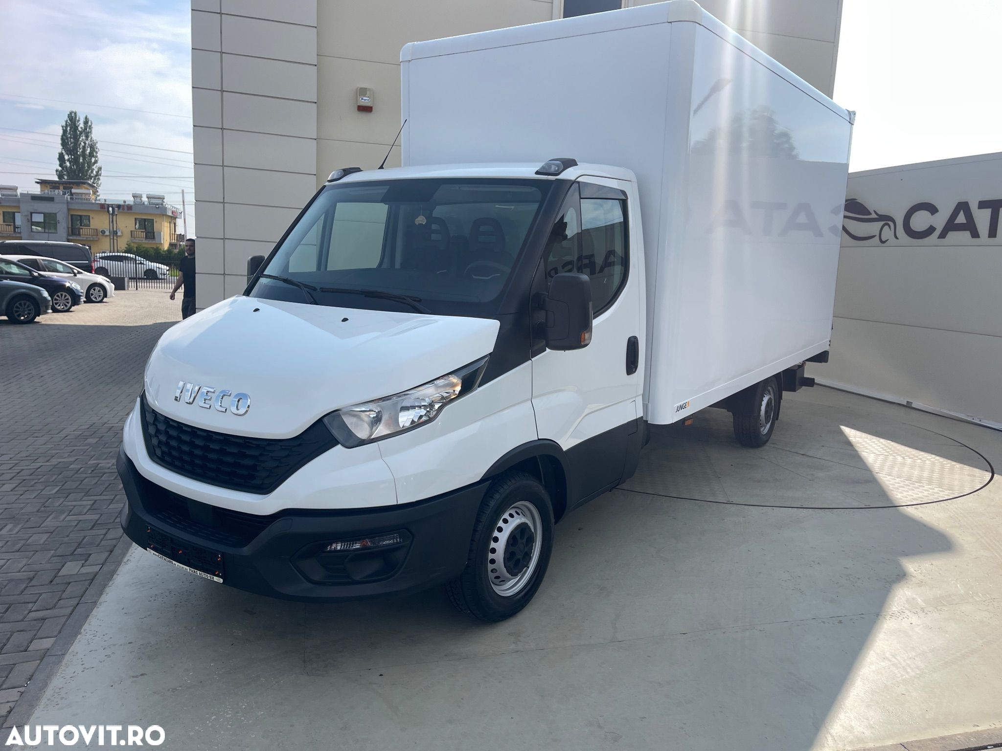 Iveco Daily 35S16 KOFFER LIFT - 8