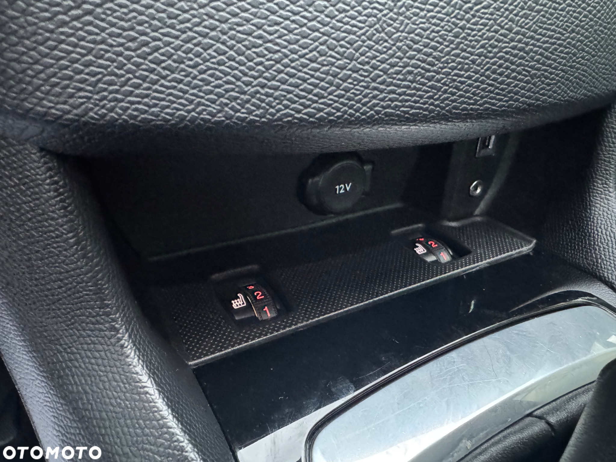 Peugeot 308 SW 1.2 PureTech Allure S&S EAT6 - 12