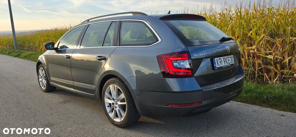 Skoda Octavia 2.0 TSI Ambition DSG - 7