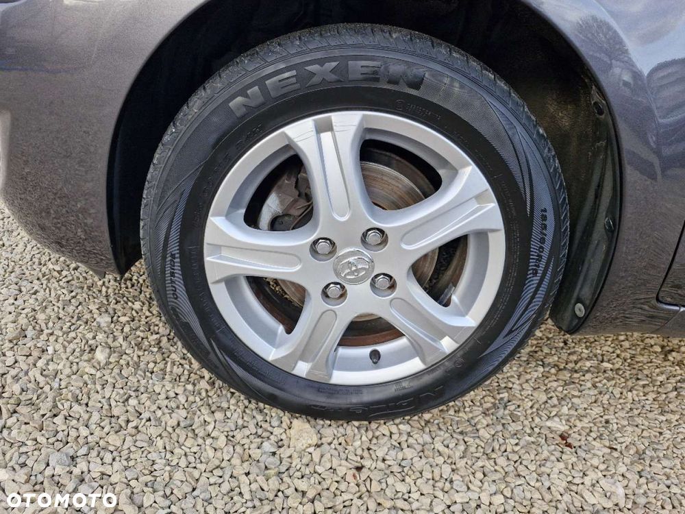 Toyota Yaris - 29
