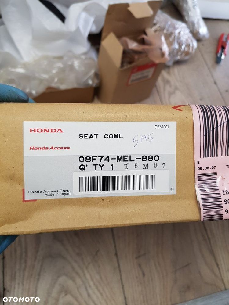 Nakładka siedzenia Honda CBR 1000 RR Fireblade SC57  08F74-MEL-880 - 10