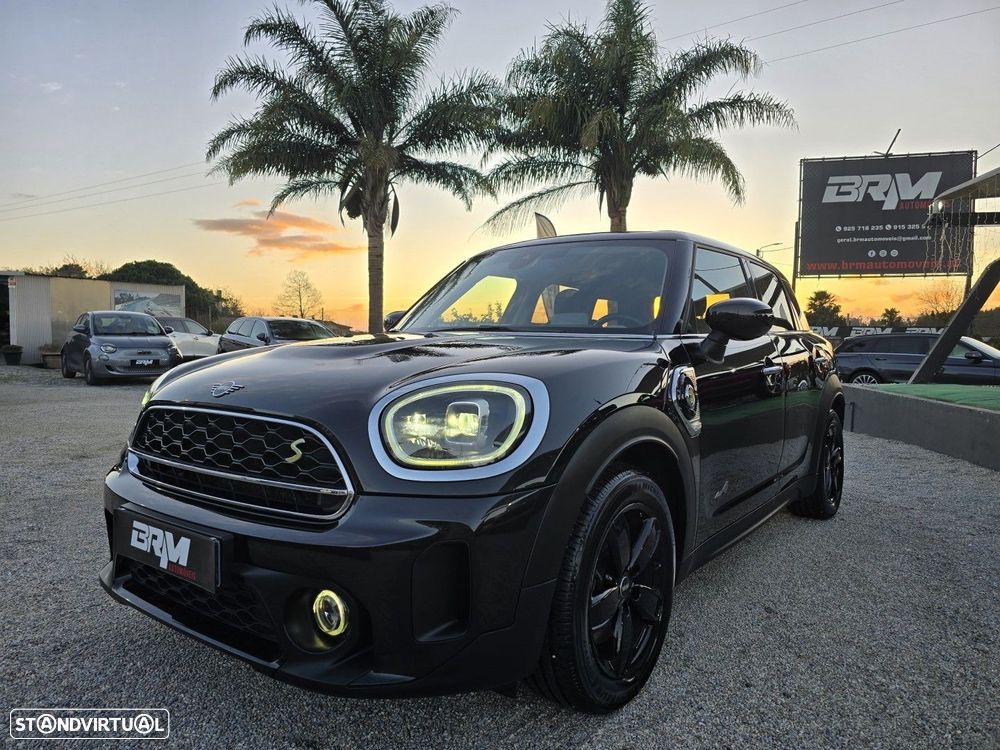 MINI Countryman Cooper SE Premium Essential Auto - 1