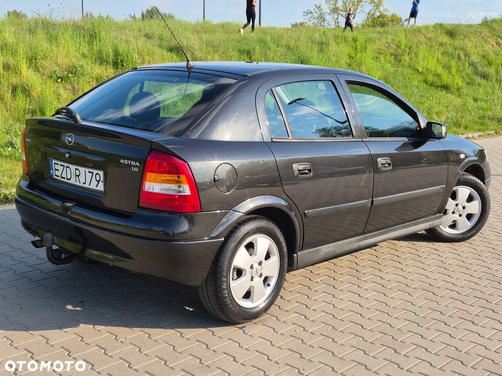 Opel Astra 1.6 Comfort / Cool - 8