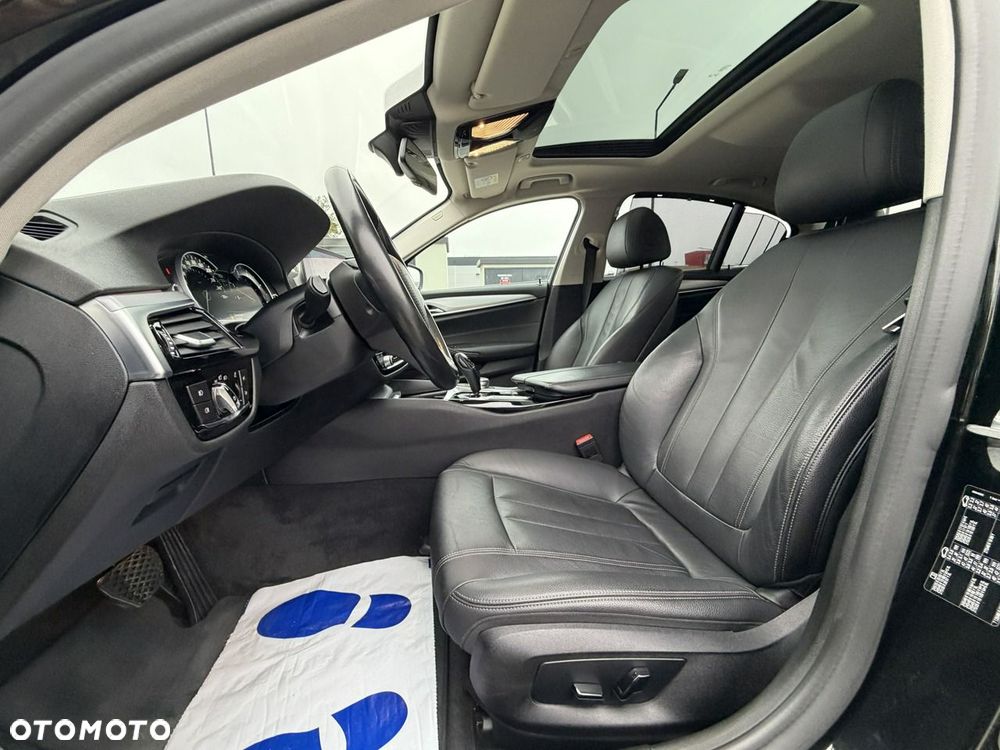 BMW Seria 5 518d - 18