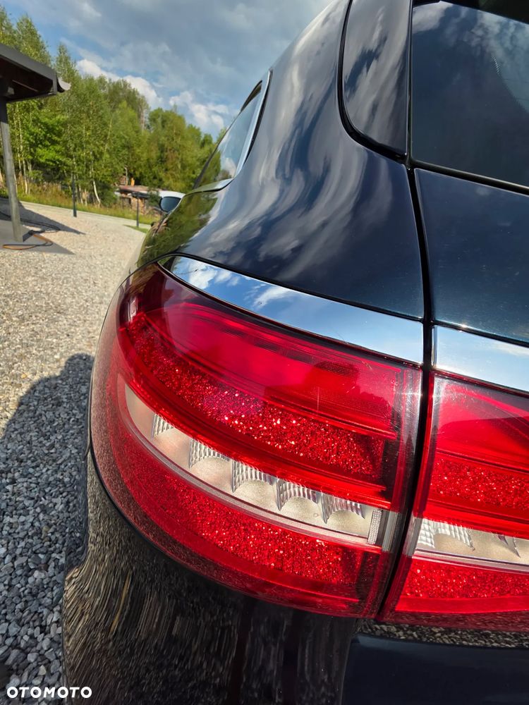 Mercedes-Benz Klasa E - 16