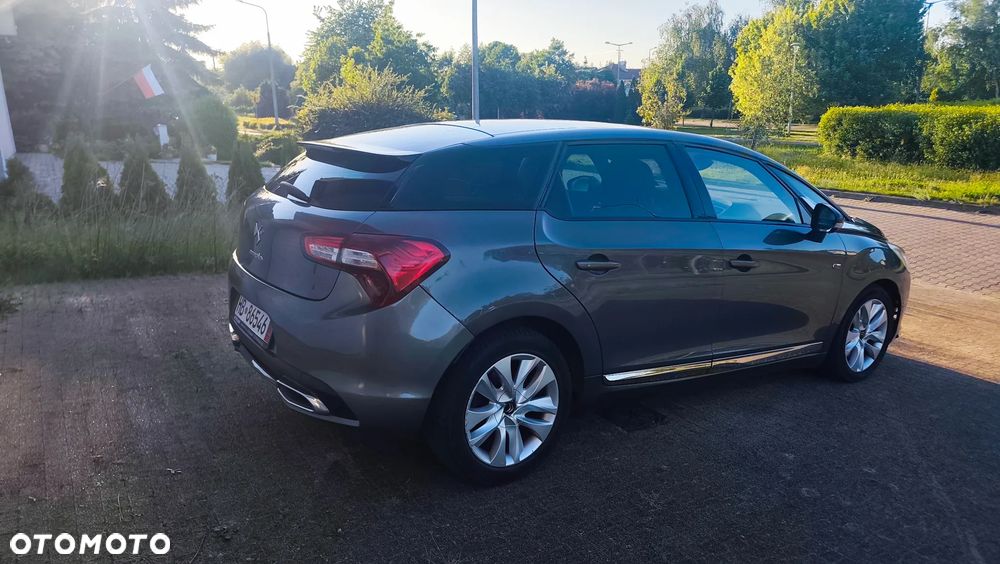 Citroën DS5 Hybrid4 EGS6 SportChic - 31