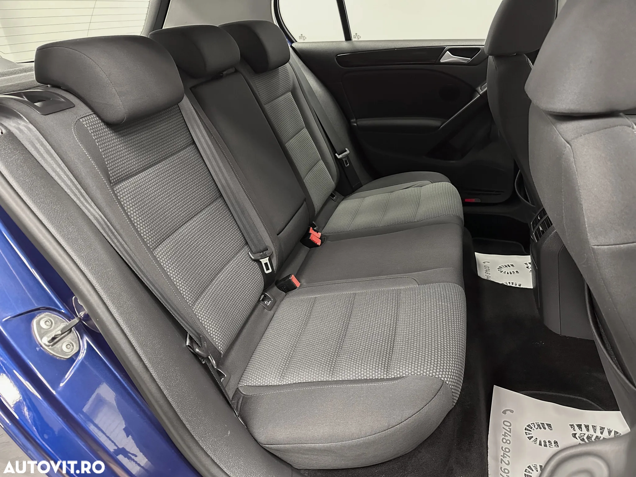 Volkswagen Golf 1.6 Comfortline - 13