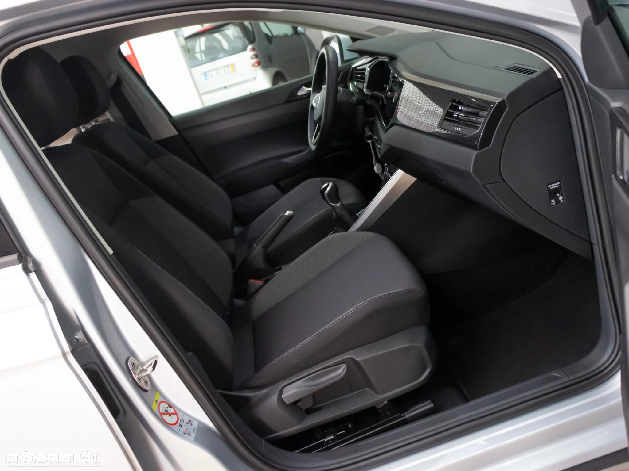 VW Taigo 1.0 TSI Urban - 13