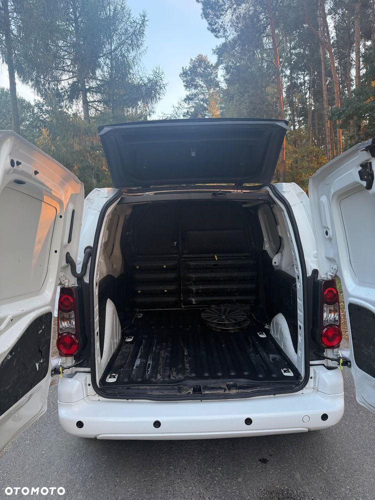 Peugeot Partner - 14