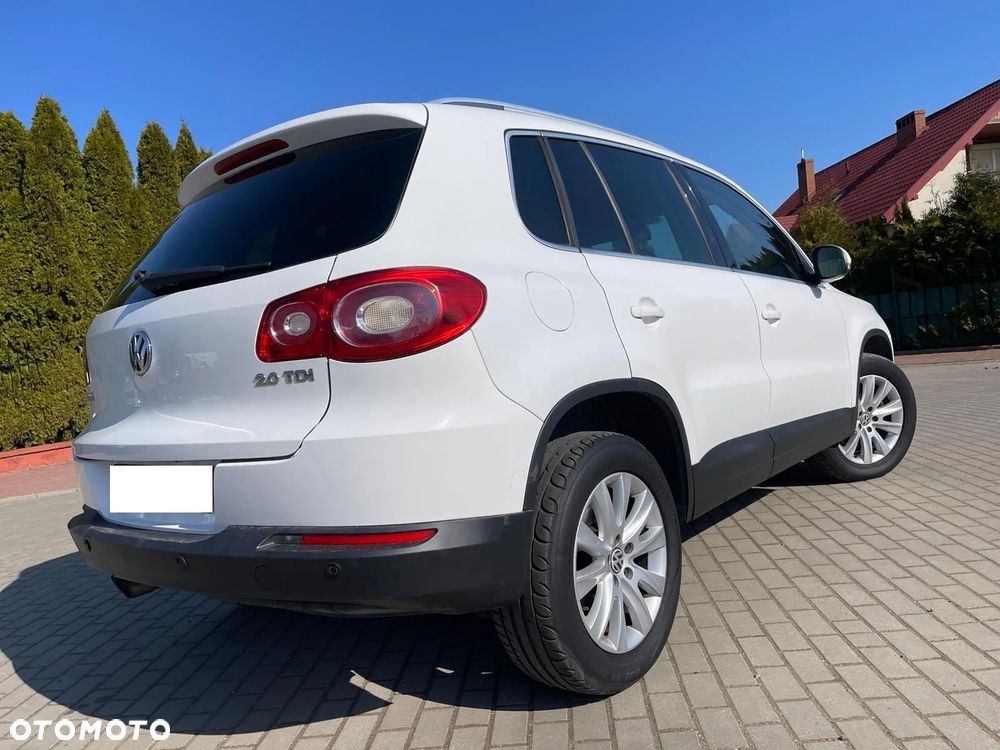 Volkswagen Tiguan 2.0 TDI DPF BlueMotion Technology Sport & Style - 36
