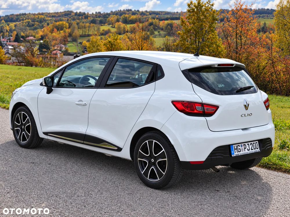 Renault Clio 1.2 16V Pack Dynamique - 17