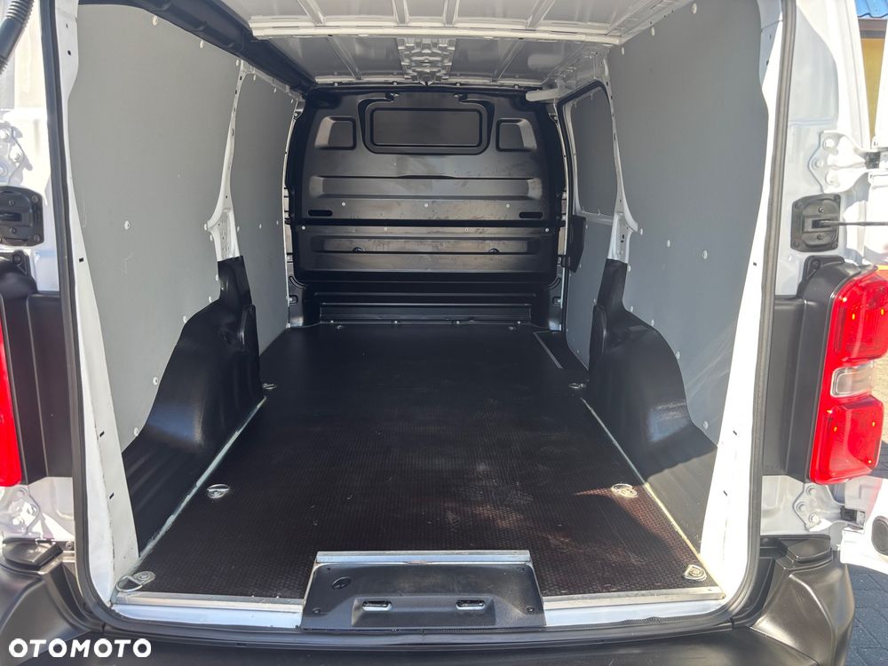 Opel Vivaro - 15