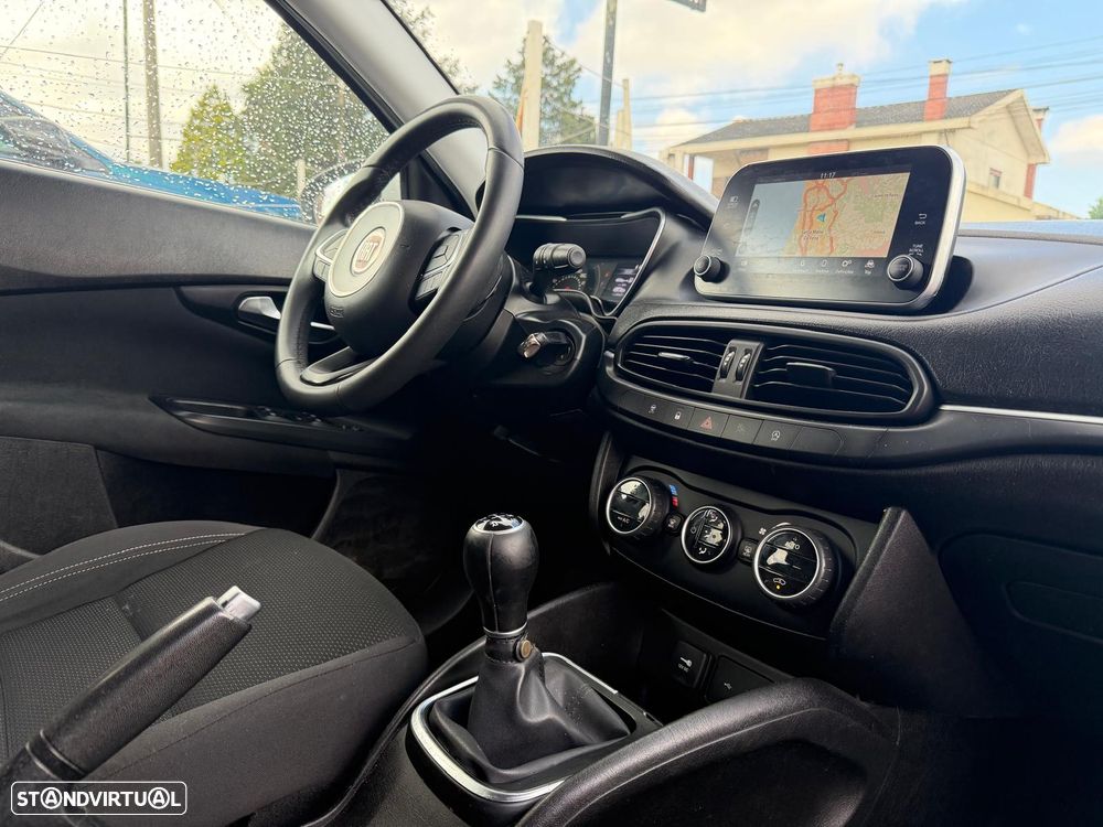 Fiat Tipo Station Wagon 1.3 M-Jet Lounge Tech - 9