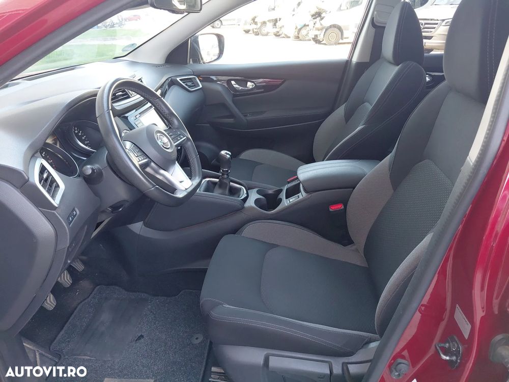 Nissan Qashqai - 13