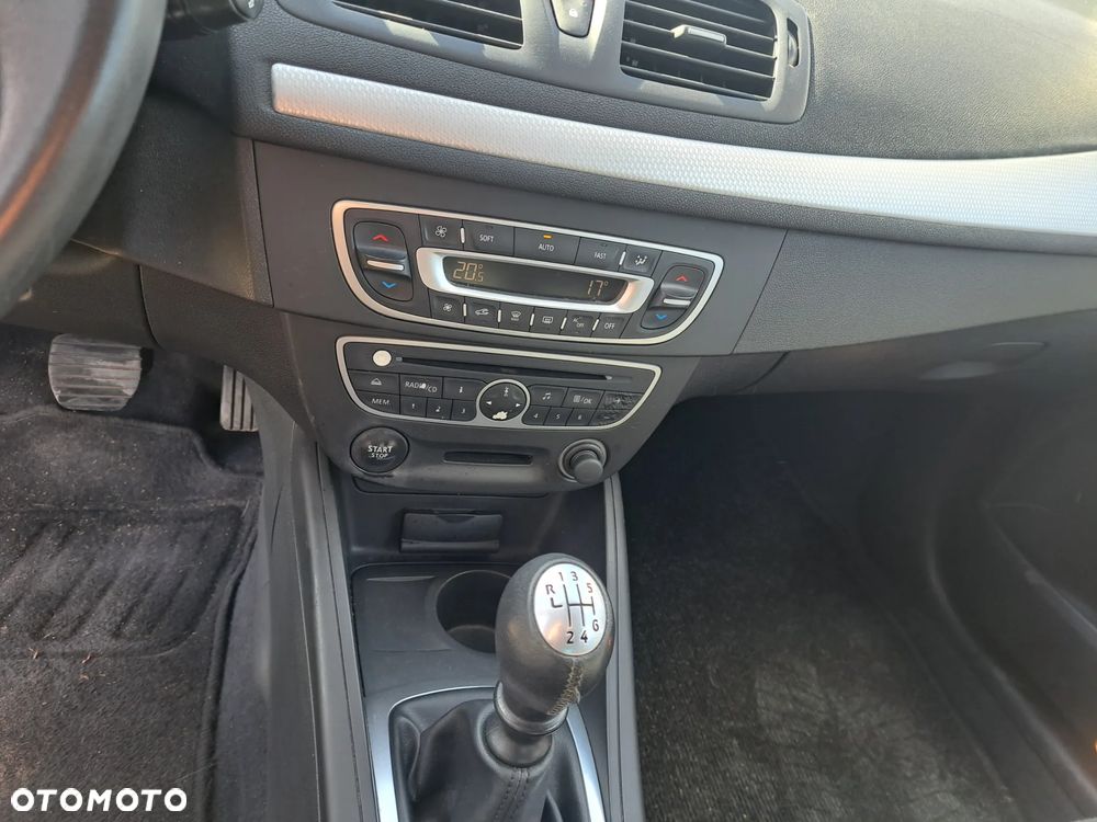 Renault Megane 1.6 16V Exception - 11