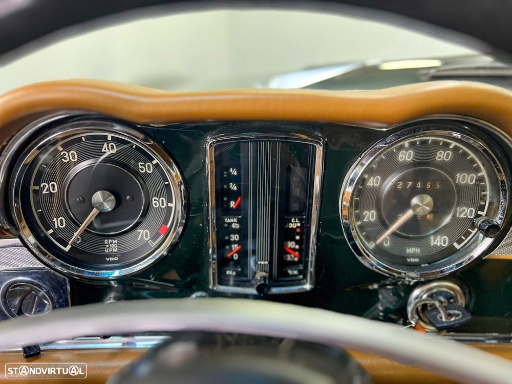 Mercedes-Benz SL 280 - 21