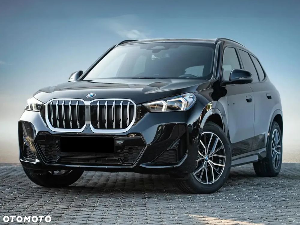 BMW X1 xDrive23i mHEV - 1