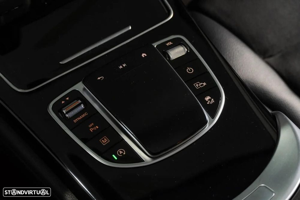 Mercedes-Benz GLC 220 - 29
