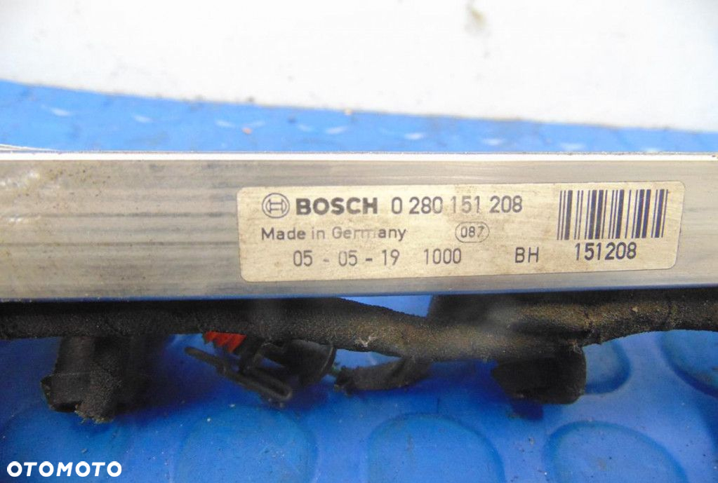 OPEL MERIVA A 1.4 16V BENZYNA Z14XEP LISTWA WTRYSKOWA 0280151208 - 4
