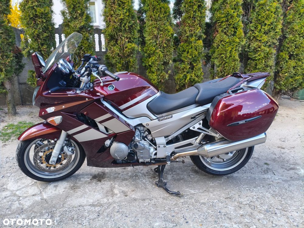 Yamaha FJR - 13