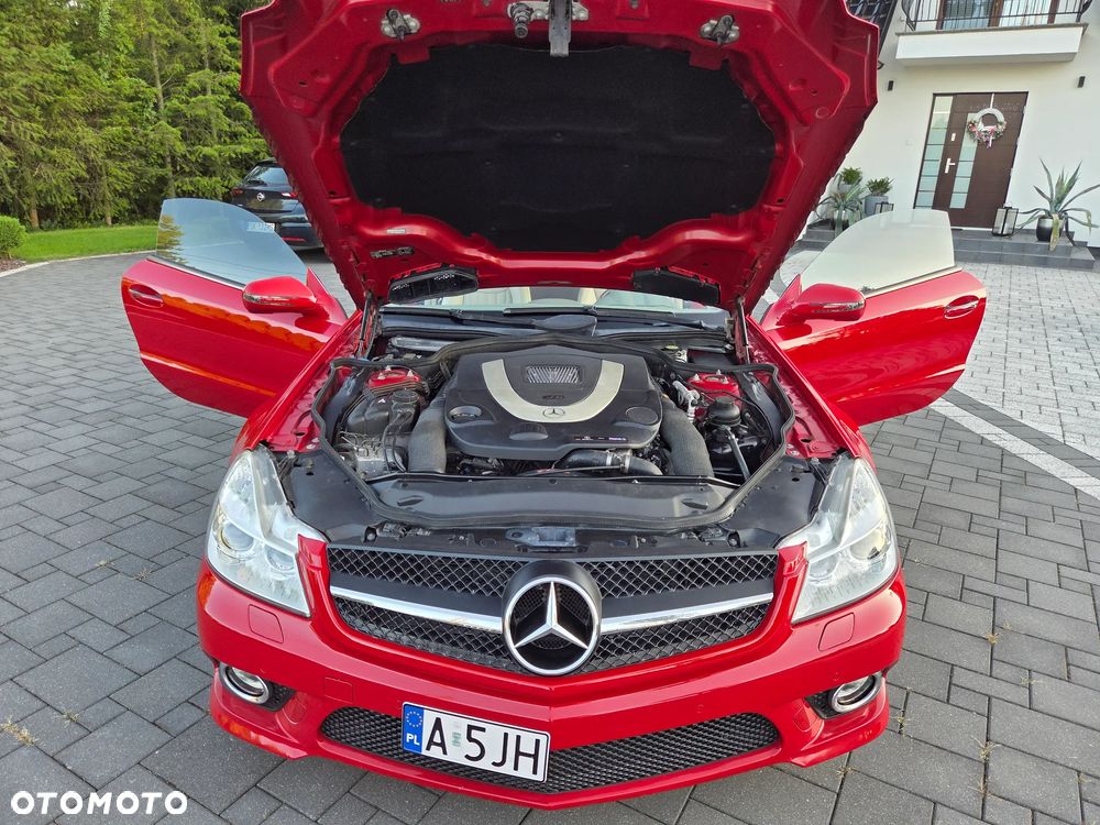 Mercedes-Benz SL - 27