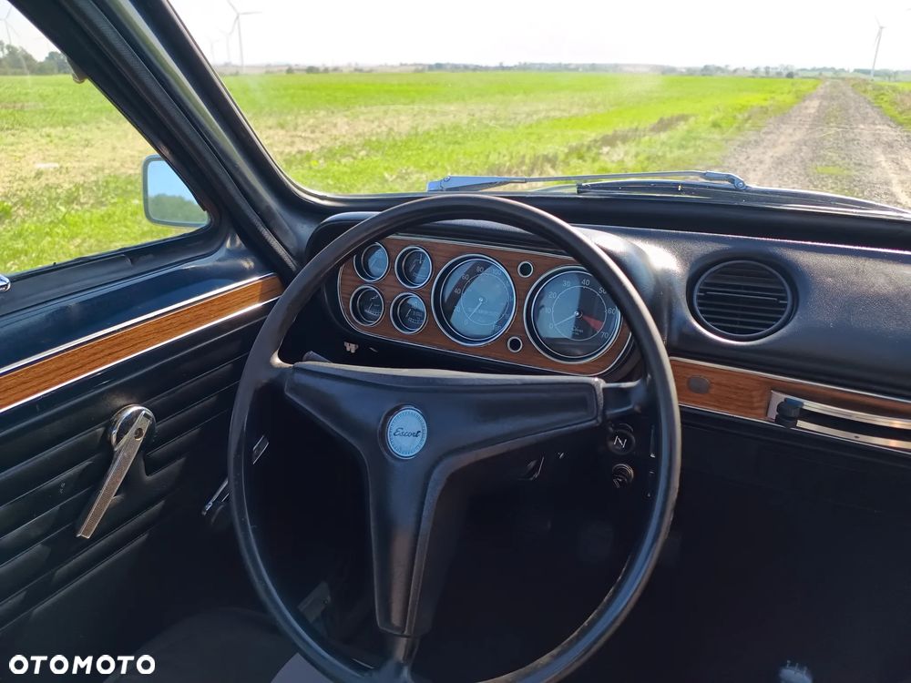 Ford Escort - 11