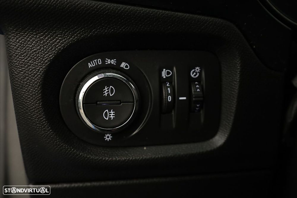 Opel Corsa 1.2 T GS Line - 18