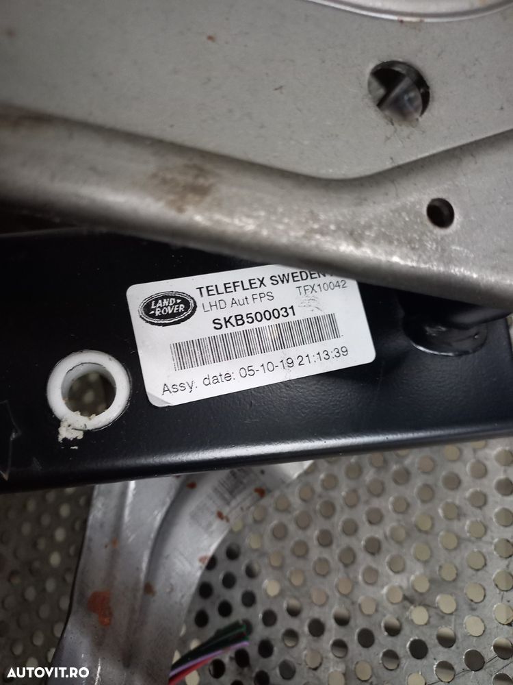 Pod Pedalier Pedala Frana Acceleratie Land Rover Range Rover Sport L320 Discovey 3/4 Volan Stanga Cutie Automata Dezmembrez Range Rover Sport L320 2.7 Tdv6 Motor 276DT - Dezmembrari Arad - 7