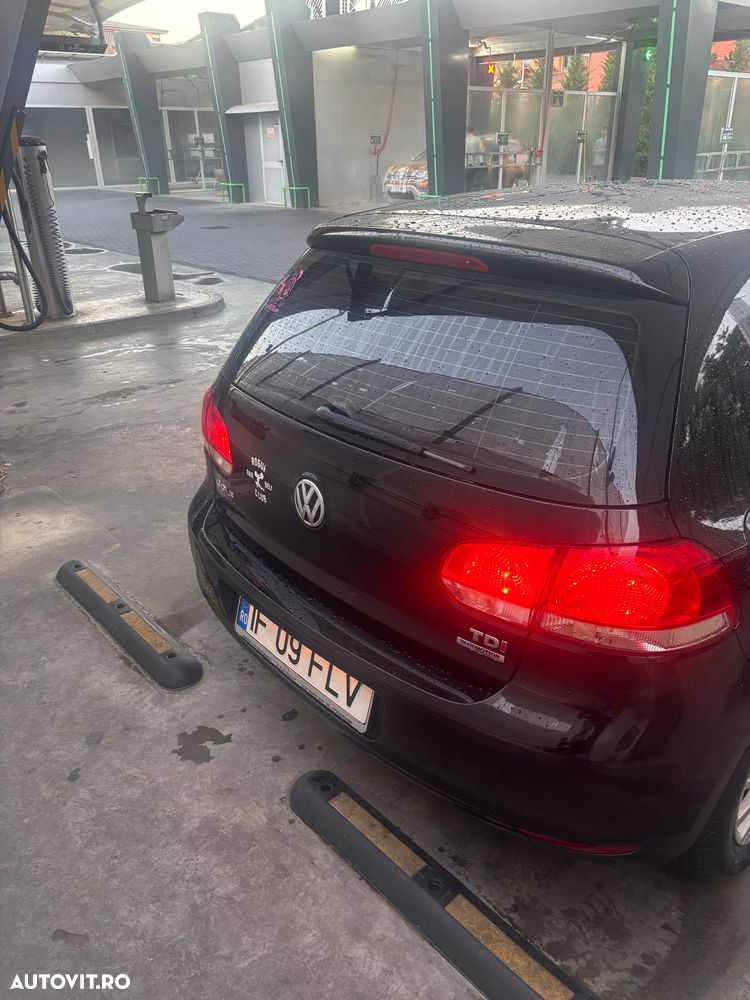 Volkswagen Golf - 12