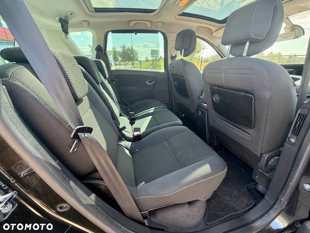 Renault Scenic TCe 130 Dynamique - 9