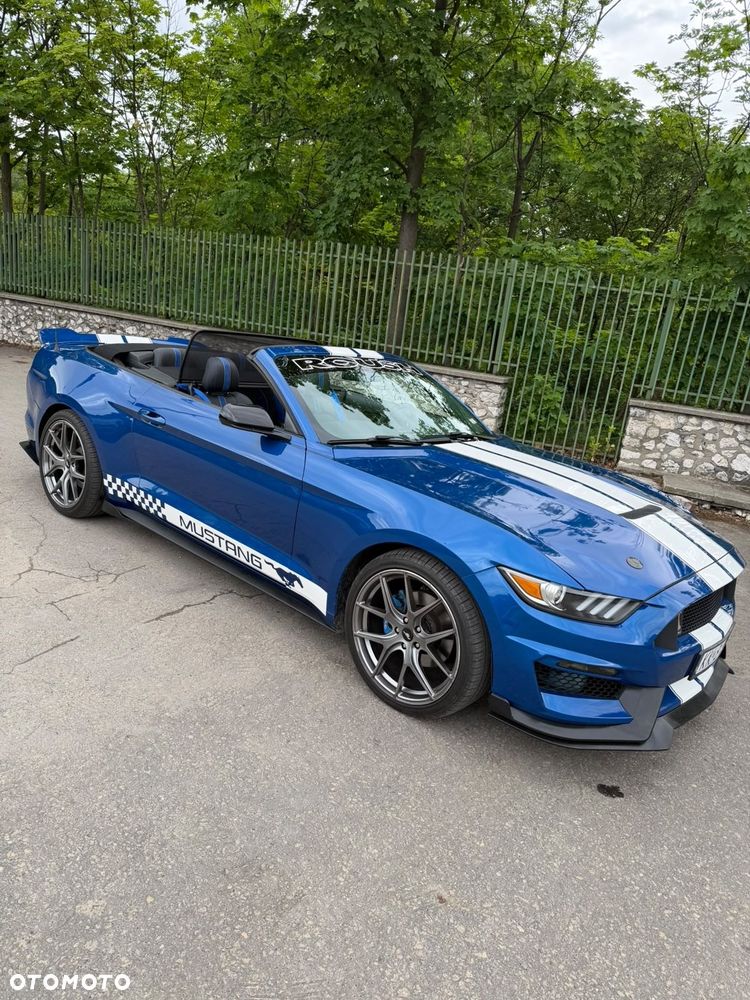 Ford Mustang - 2