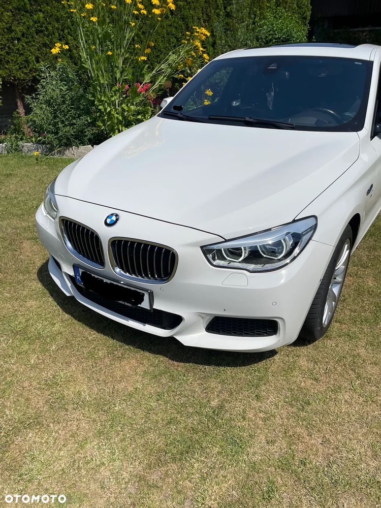 BMW Seria 5 530d xDrive Sport-Aut Luxury Line - 2