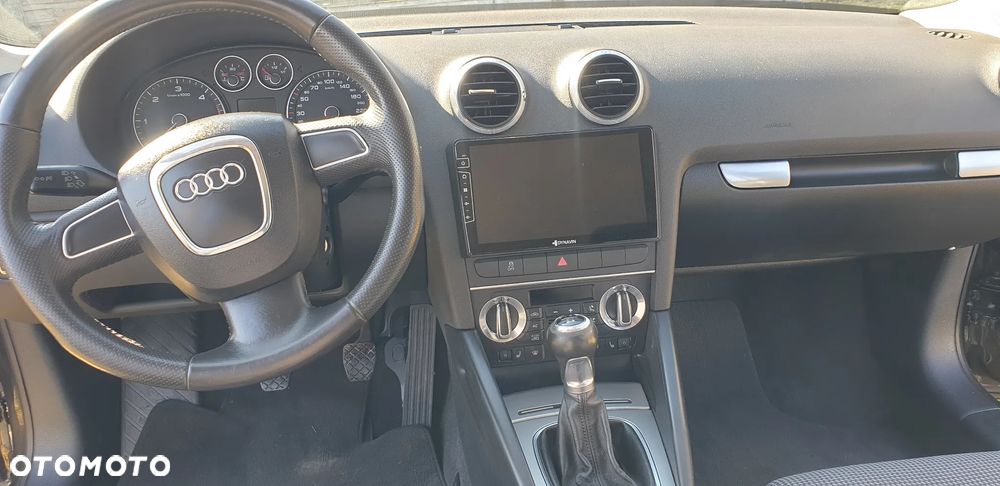 Audi A3 Sportback 1.6 TDI DPF Attraction - 13