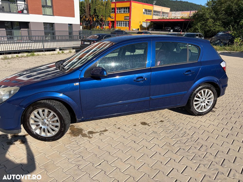 Opel Astra - 4