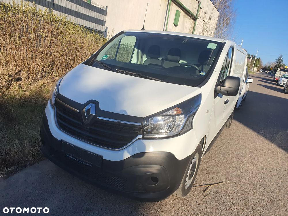 Renault Trafic - 2