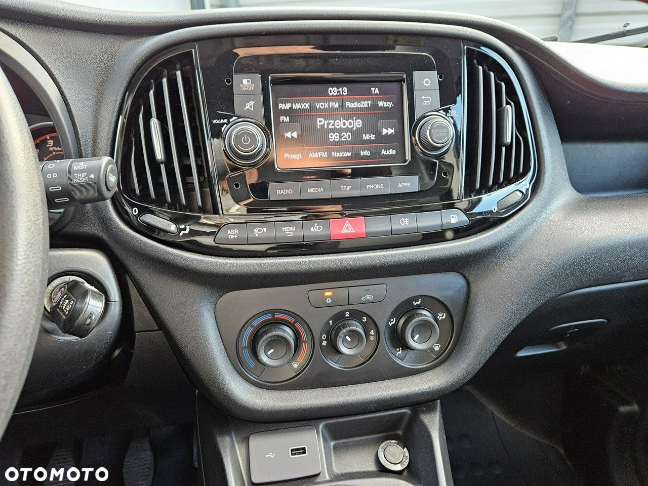 Fiat Doblo Kombi 1.4 T-Jet Active - 35