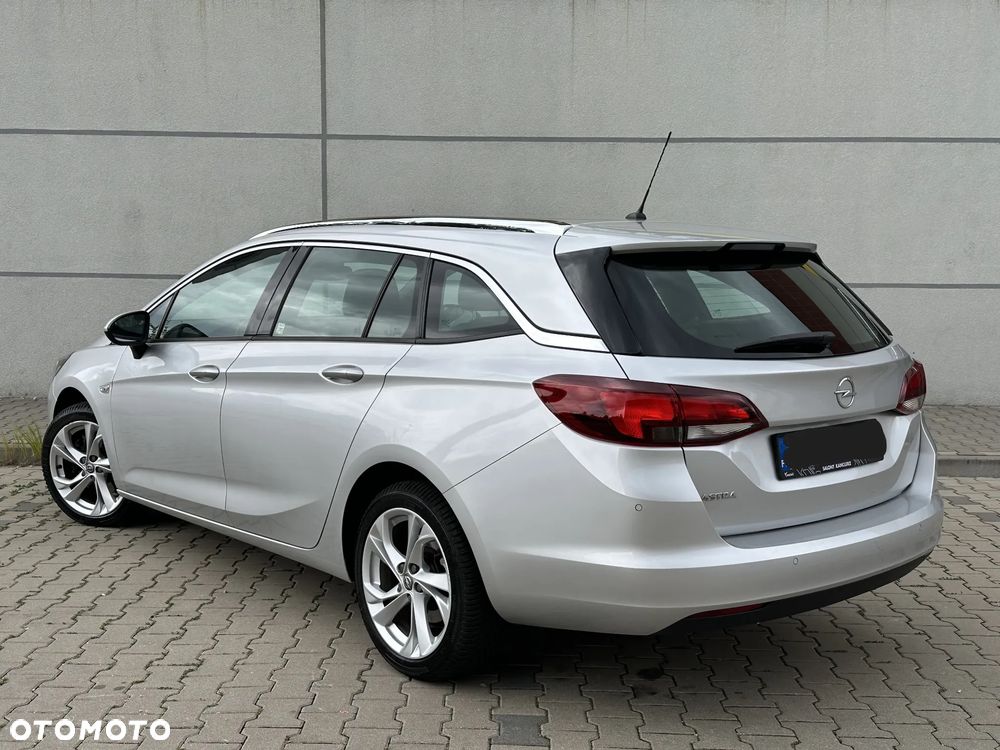Opel Astra 1.6 CDTI Enjoy S&S - 6