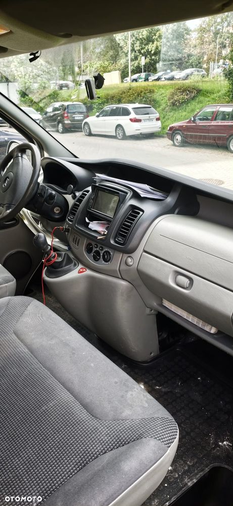 Opel Vivaro - 2