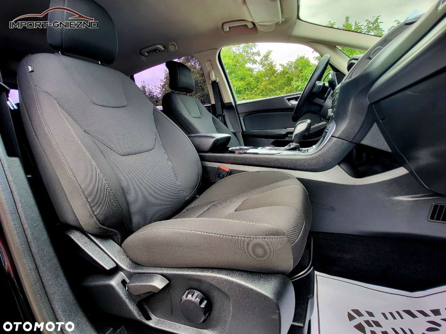Ford S-Max - 19