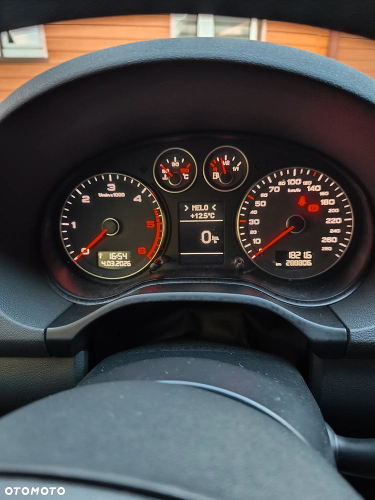 Audi A3 3-drzwiowe 2.0 TDI DPF Ambition - 7