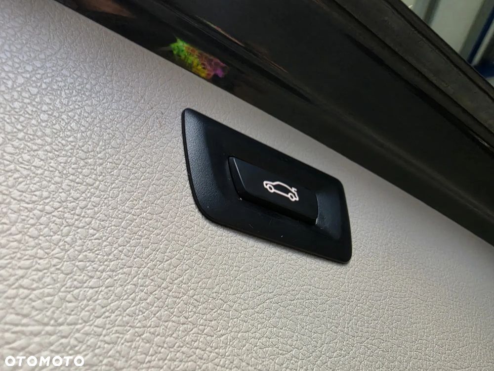 BMW Seria 3 318d Blue Performance Modern Line - 20