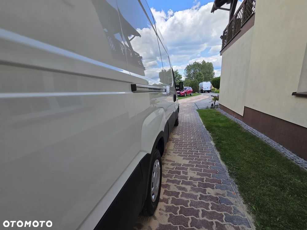 Iveco 35S17 - 19
