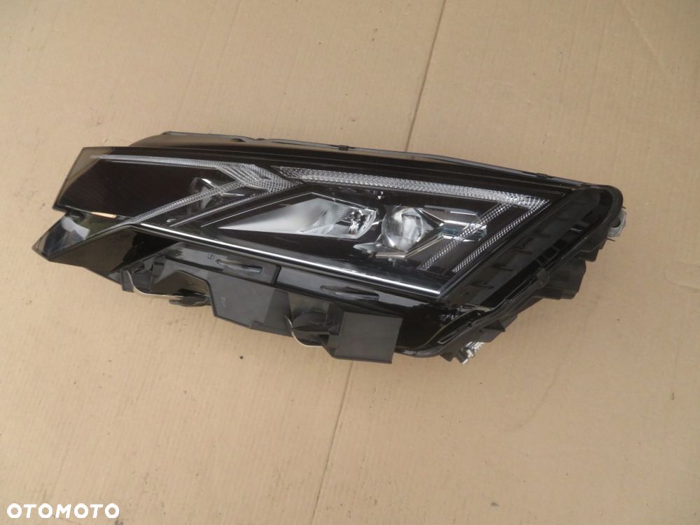 REFLEKTOR LEWY SKODA OCTAVIA IV LIFT 5E4 FULL LED 24-26R 5E3941035 DEMONTAŻ KRAKÓW - 5