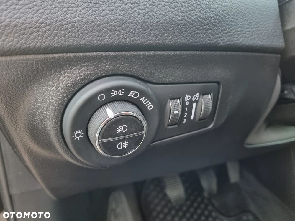 Jeep Compass 1.4 MultiAir Longitude - 18