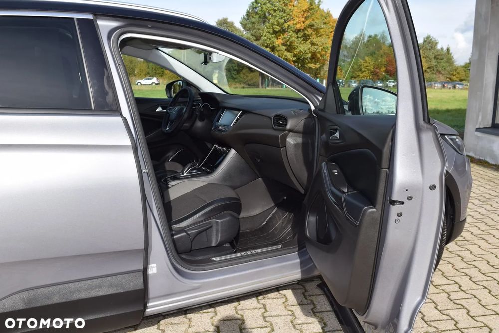 Opel Grandland X 1.6 T PHEV 4x4 Ultimate - 19