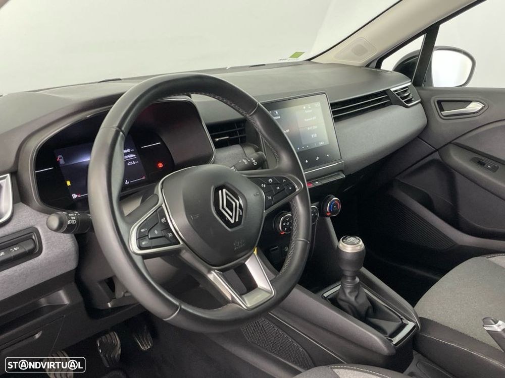 Renault Clio 1.0 TCe Evolution Bi-Fuel — fotografia 15